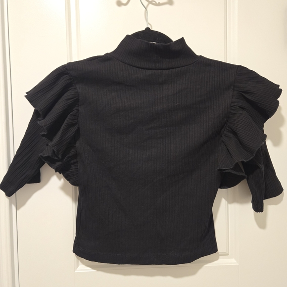 Zara Black Ruffle Short Sleeve Ribbed Blouse Size Medium - Picture 2 of 7